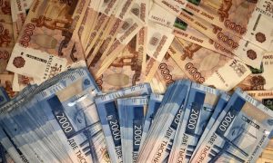 В Минфине заявили об индексации зарплат бюджетников на 1 трлн рублей