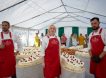 Самый большой торт в России выпекли в Йошкар-Оле ко Дню семьи