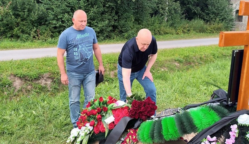 «Стоят насмерть за Россию»: бизнесмен Пригожин почтил память погибшего в Донбассе экс-заключенного