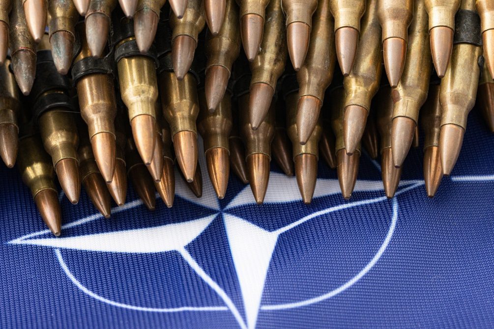 В Европе генерала НАТО назвали психом за предложение отправить солдат на Украину