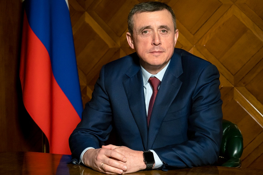 Вокруг скандалов: губернатора Сахалина Лимаренко попросили «покинуть остров»