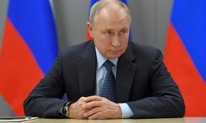 Путин назвал основную причину трагедии в Донбассе