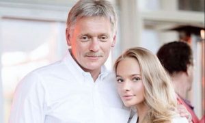 Дочь Дмитрия Пескова выходит замуж за чеченского бизнесмена