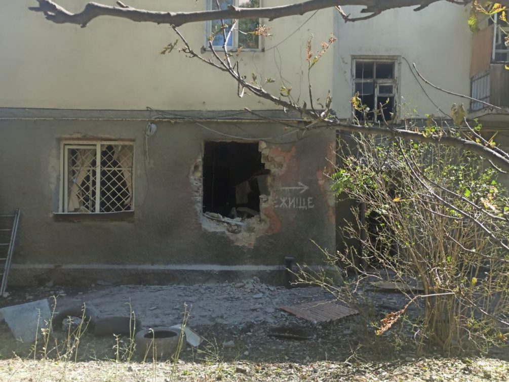 Украинские войска «долбят» по Донецку: погибли 13 человек, в том числе двое детей