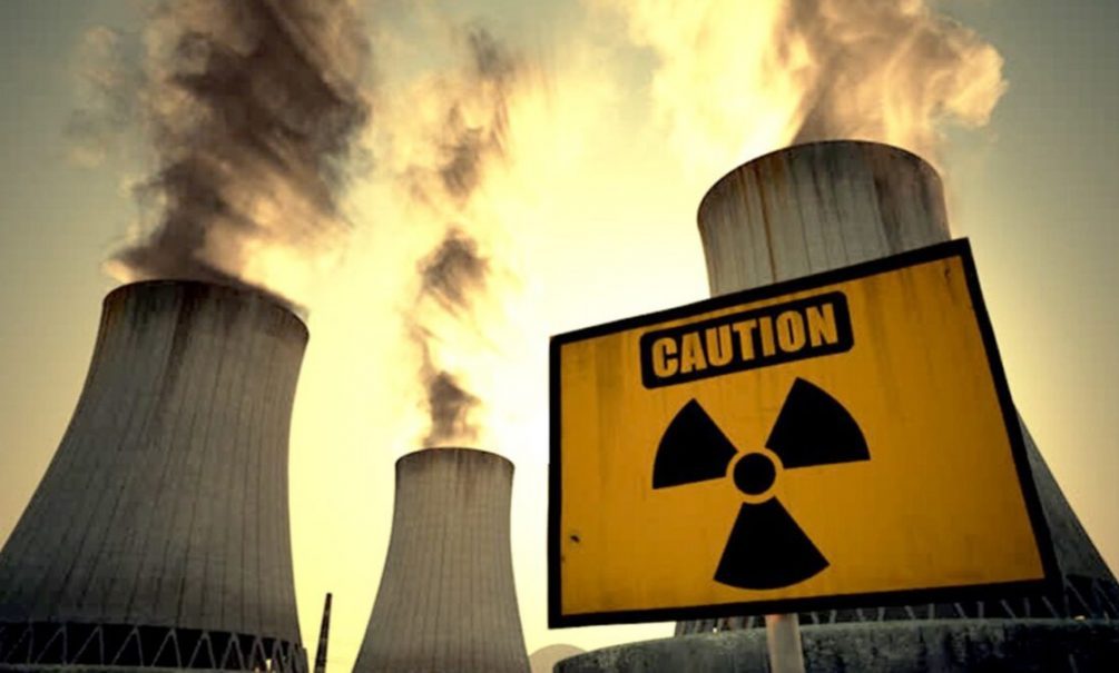 «Возможна новая Фукусима»: ситуация на Запорожской АЭС близка к катастрофе из-за обстрела ВСУ