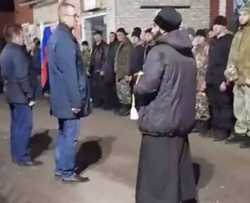 В Кемерово священник напутствовал мобилизованных речью о гробах 