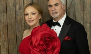 «Переборщила с филлерами»: Джанабаеву сравнили с 64-летней Мадонной после уколов красоты