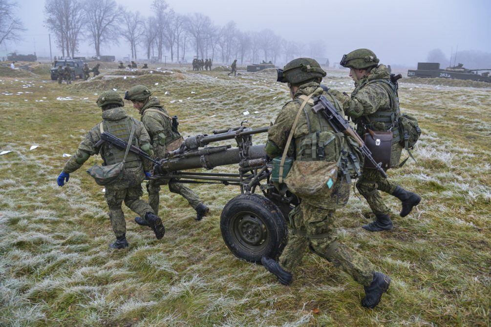 Сталь закаляется в боях: с каждым днём навыки и опыт российских военных растут