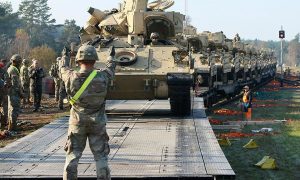 Запад готовит в Прибалтике наступательные войска для удара по России и Белоруссии