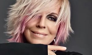 «Пишет посты, за которые платят»: Наталью Ветлицкую требуют признать иностранным агентом