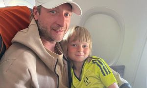 Сам оплачивает няню и водителя: сколько зарабатывает 9-летний сын Плющенко и Рудковской