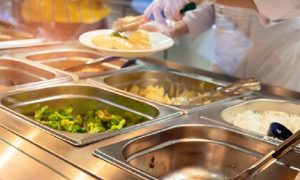 По делу о мошенничестве задержан бывший гендиректор комбината школьного питания «Столовая №14»