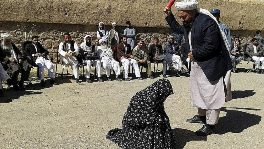 Забивания камнями и отрубание рук: верховный лидер Афганистана призвал к полному соблюдению шариата 