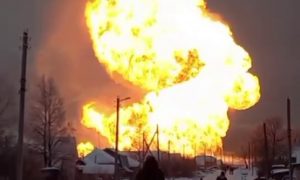 Мощный пожар вспыхнул на газопроводе Уренгой — Помары — Ужгород