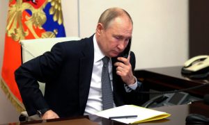 Путин объяснил Шольцу причины ракетных ударов по Украине