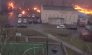 В Киевской области на детский садик рухнул вертолёт ГСЧС Украины