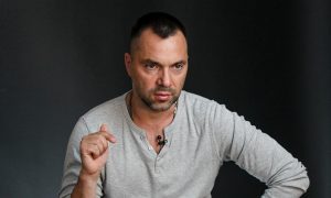 Арестович: Украина упустила шанс победить Россию