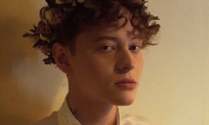 «Похороны 7 февраля»: певец Эдуард Шарлот снова «ушёл в мир иной»