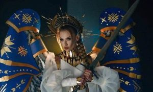 То ли ангел, то ли сатана: представительница Украины шокировала своим костюмом на конкурсе 