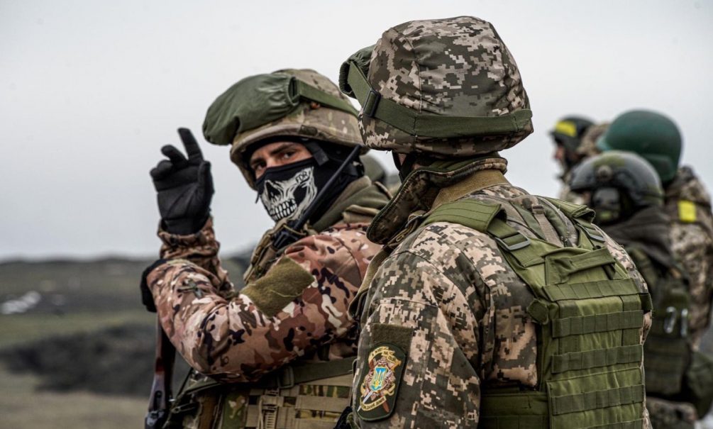 Ловить диверсантов: Украина провела военные учения на границе с Белоруссией 