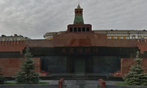 В Москве мужчина пытался украсть тело Ленина из Мавзолея
