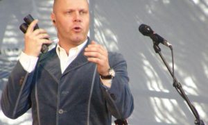 Алексею Кортневу отменили концерты в России из-за несчастного случая