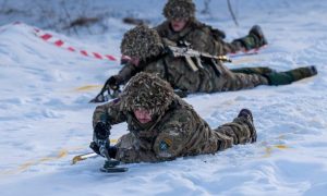 “Холодная война”: армия НАТО начала тренировки на морозе для войны против Путина
