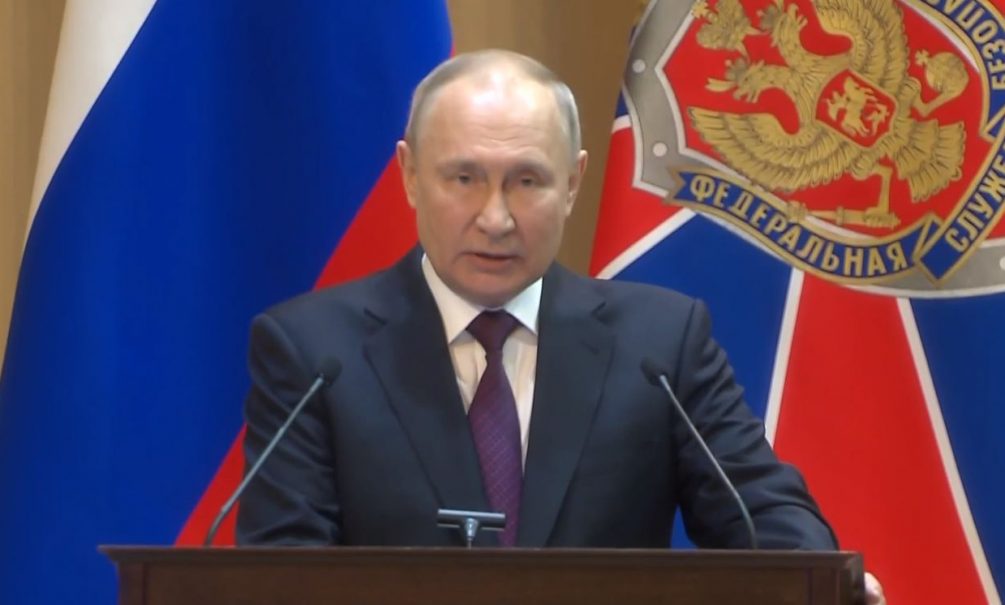Пресечь всю эту мразь: Путин поручил увеличить эффективность работы ФСБ
