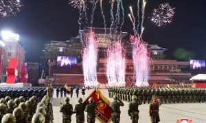 В Северной Корее прошел ночной парад: кому Пхеньян показывал свою ядерную мощь