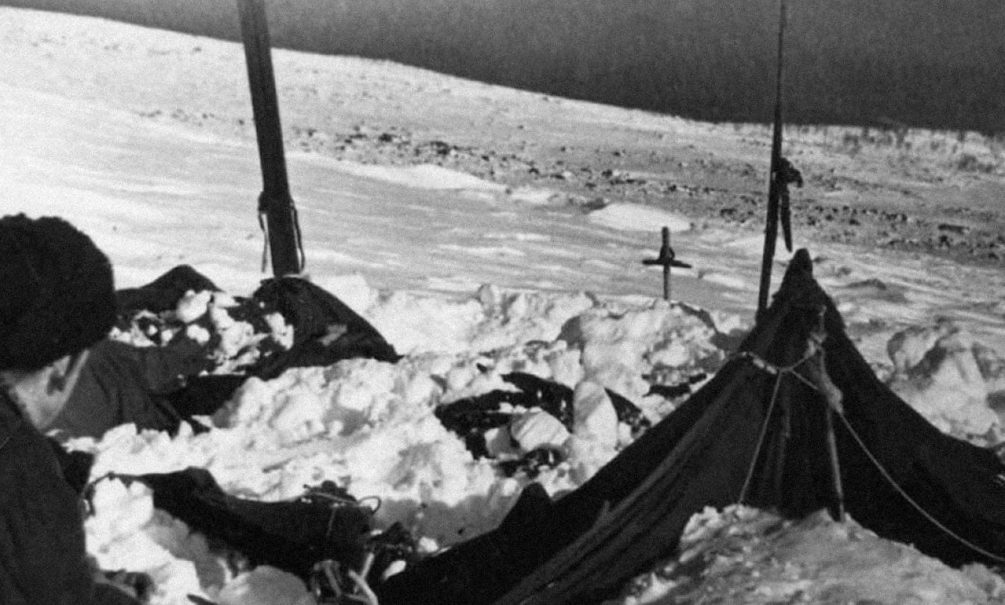 Названы основные версии гибели туристов на перевале Дятлова