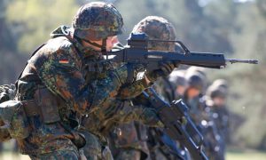 Европа готовится отправить миротворцев на Украину