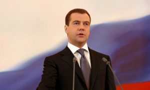 Медведев процитировал телеграмму Сталина на совещании с главами оборонных заводов