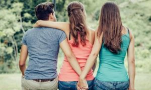 «Неверность может быть заразна»: сексолог рассказала, как распознать потенциального изменника
