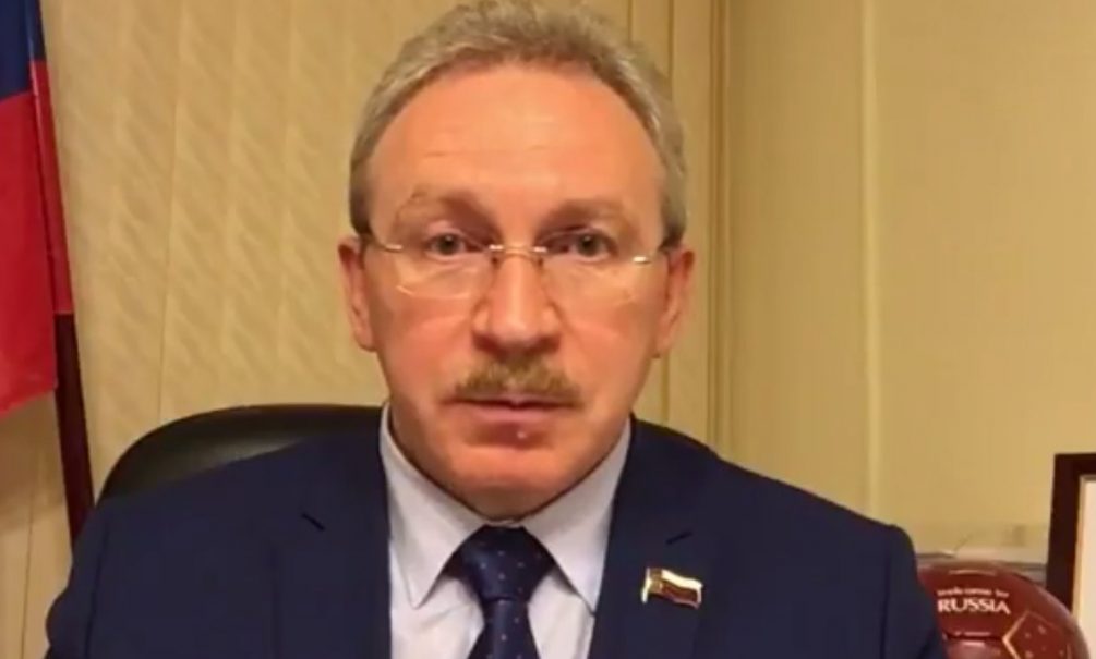 Публицист Макаренко: чиновники пытаются «задвинуть» Пригожина за стремление говорить правду 