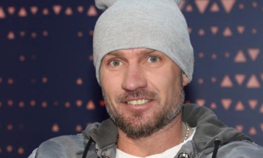 Подозрение на сепсис: у пришедшего в сознание Романа Костомарова начала синеть рука 