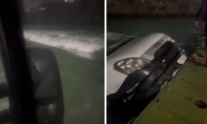 “Алибек, ноги мокнут!”: в Дагестане водитель пытался преодолеть реку вброд и утопил целый автобус с пассажирами