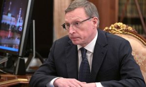 Путин уволил Александра Буркова с поста губернатора Омской области