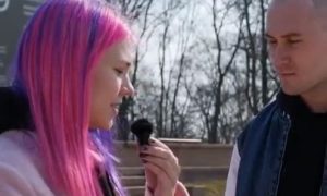 Ты какую музыку слушаешь: укронацистка напала на патриота из Харькова