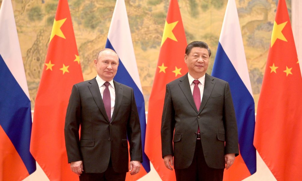 «Концепция вечной дружбы»: для чего Путин и СИ Цзиньпин обменялись статьями в СМИ 