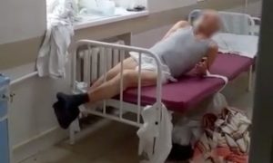 «На холоде, без еды и воды»: как лечили 97-летнего старика в больнице Новороссийска