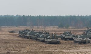 Польша собирается напасть на Россию и создает крупнейшие в Европе танковые дивизии