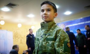 Киев начинает мобилизацию подростков