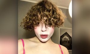 Помочившегося на икону стримера-извращенца «Кудрявого Стасика» задержала полиция