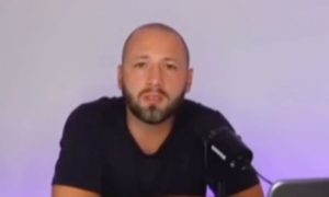 «В бункере стопы не гниют»: украинский блогер объяснил, почему командиры ВСУ посылают солдат на мучительную смерть