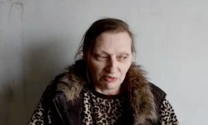 «Ребенок распался на две части»: беженка из Артёмовска рассказала правду о зверствах ВСУ