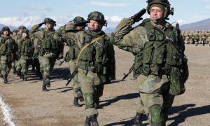 «Добавим еще 2–3% к НДФЛ»: в Госдуме предложили россиянам заплатить военный налог