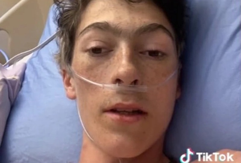 В спешке исполнял мечты и заранее попрощался: 18-летний тиктокер умер от онкологии 