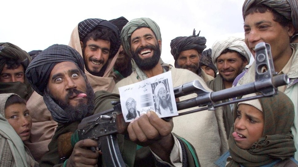 Обезумевший у талибов британский «Джеймс Бонд» вернулся домой и убил сына 