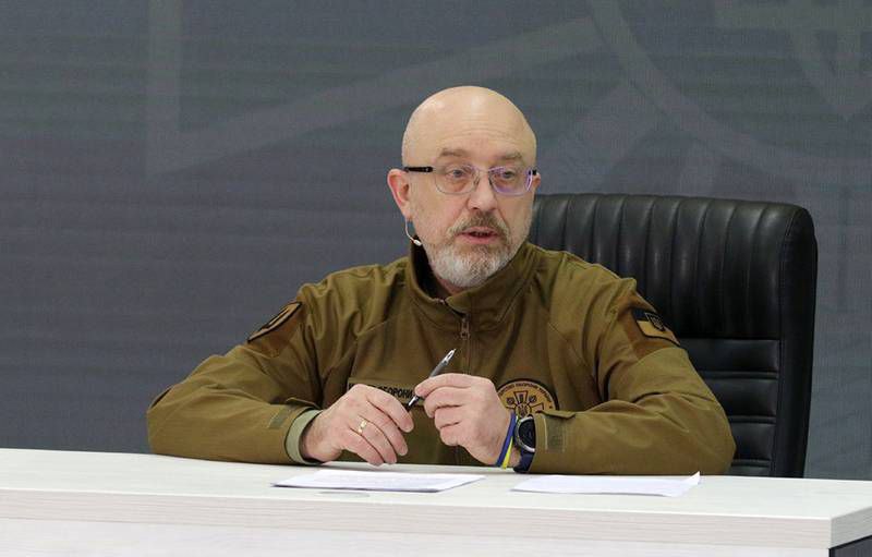 Министр обороны Украины объявил о полной боевой готовности к контрнаступлению 