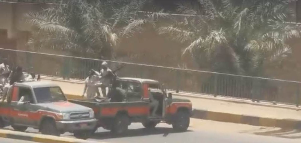 В Судане вспыхнули волнения: армия схлестнулась со спецназом 